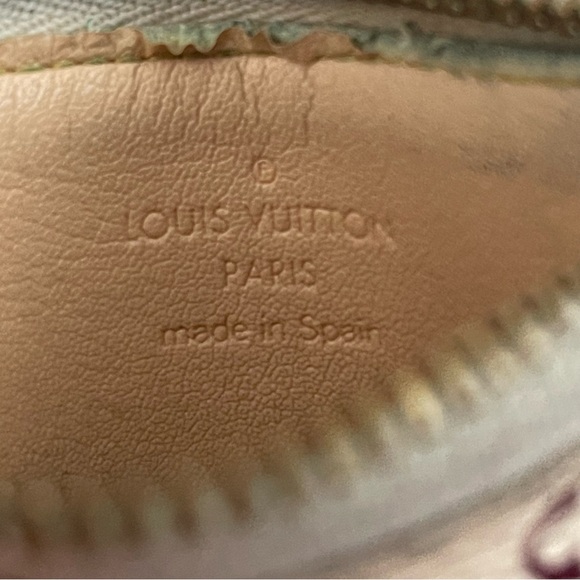 LOUIS VUITTON Monogram Multicolor Key Pouch MURAKAMI⭐️DATE CODE CA0023⭐️ - Picture 7 of 9